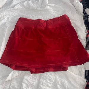 Lululemon pace rival skirt